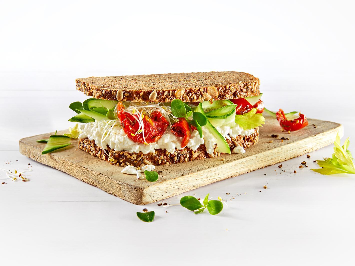 Supersandwich met cottage cheese Supersandwich met cottage cheese