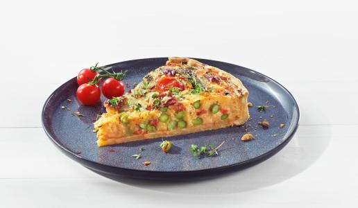 Quiche met groene asperges en serranoham